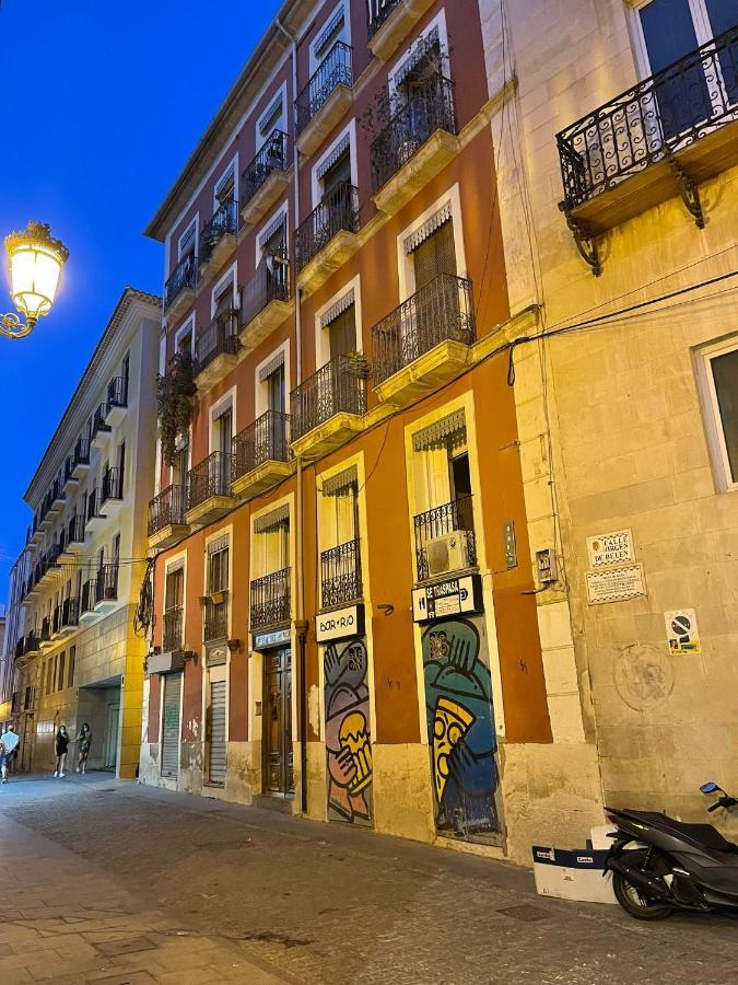 Piso Casco Historico Alicante Exterior photo